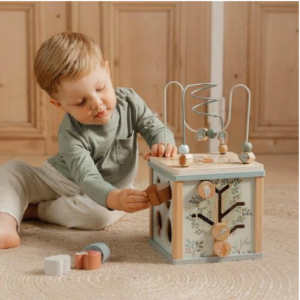 Houten Activiteitenkubus – Forest Friends FSC