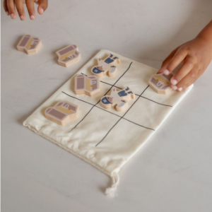 Tryco – Wooden Tic Tac Toe Pirate